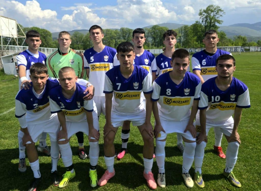 Omladinci radnički pirot